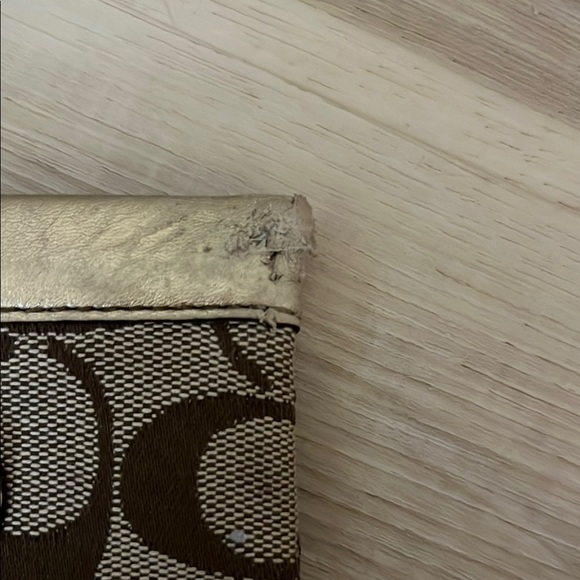 Coach Brown and Cream Signature Pouch - Picture 3 of 3